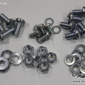 All the available Dash screws available with this kit